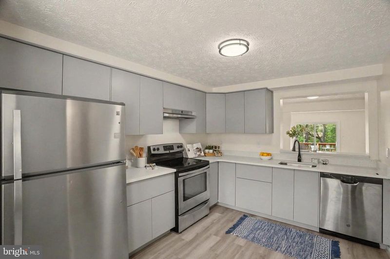 7632 Mandan Rd, Greenbelt, MD 20770