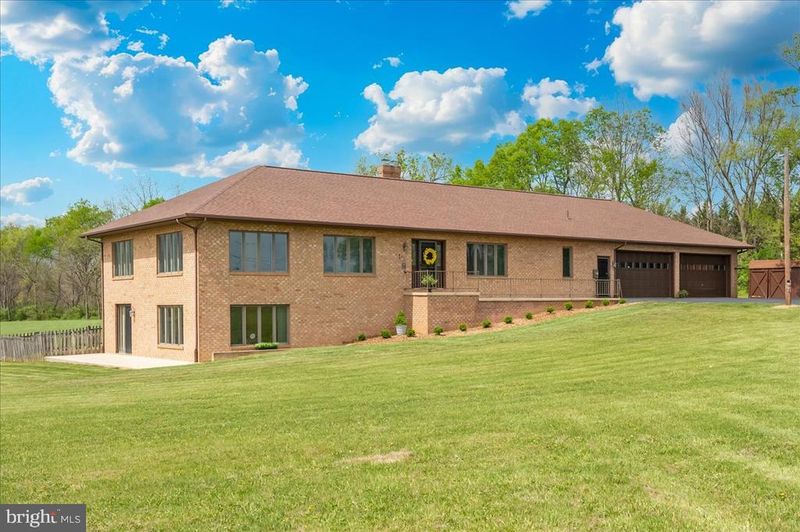 6540 Picnic Woods Rd, Jefferson, MD 21755