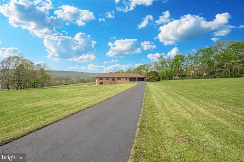 6540 Picnic Woods Rd, Jefferson, MD 21755