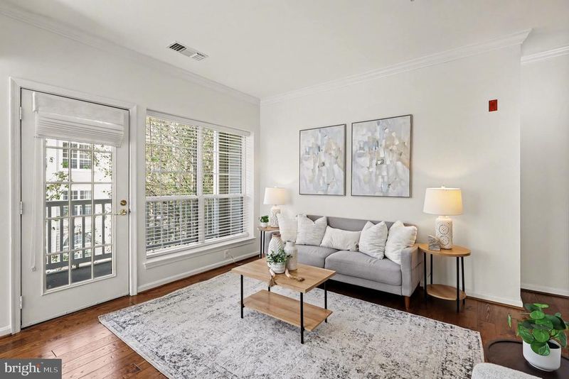 4550 Strutfield Ln #2228, Alexandria, VA 22311