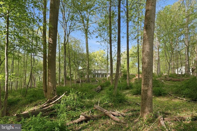 17107 Overhill Rd, Rockville, MD 20855