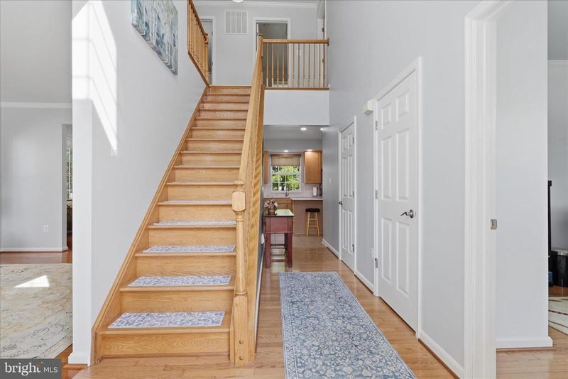 1912 Moran Dr, Frederick, MD 21702