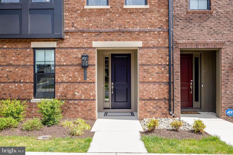 22212 Foundation Dr, Ashburn, VA 20148