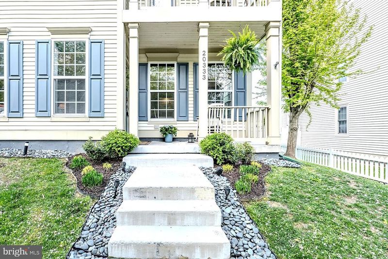 20333 Charter Oak Dr, Ashburn, VA 20147