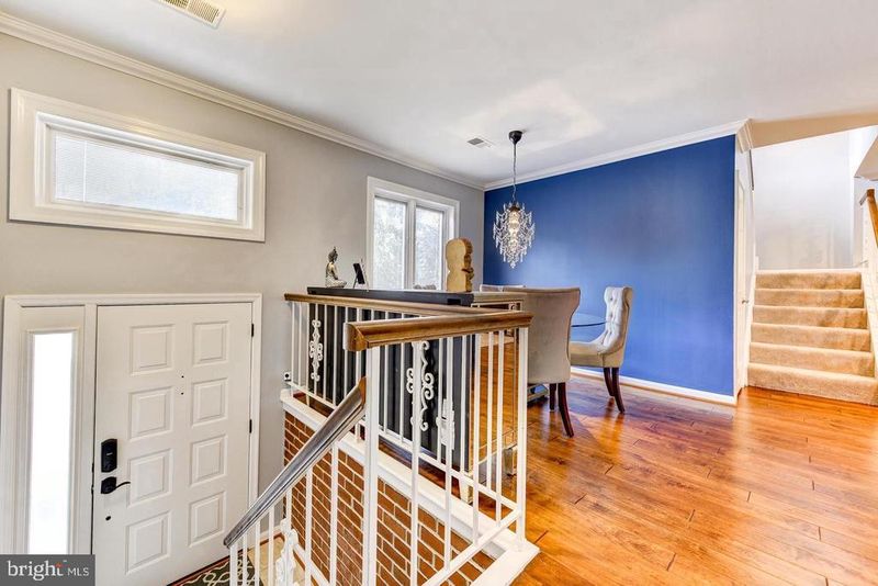 1849 N Uhle St #1, Arlington, VA 22201