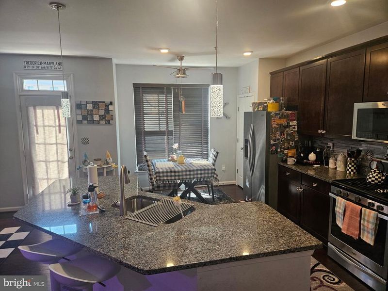 5914 Forum Sq, Frederick, MD 21703
