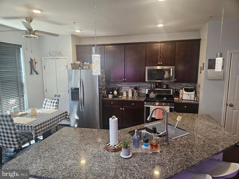 5914 Forum Sq, Frederick, MD 21703