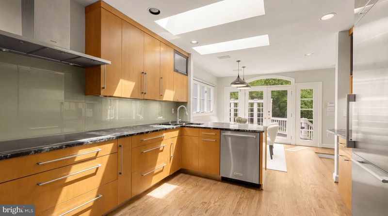 3640 Brandywine St NW, Washington, DC 20008