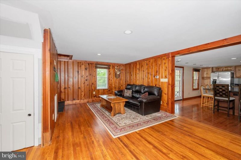 7010 Old Pryor Rd, Thurmont, MD 21788