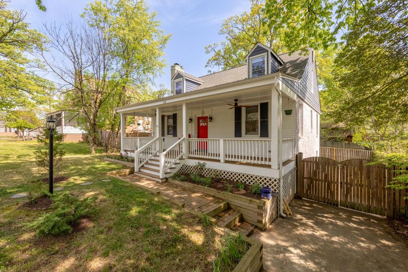 3131 Park Way, Cheverly, MD 20785