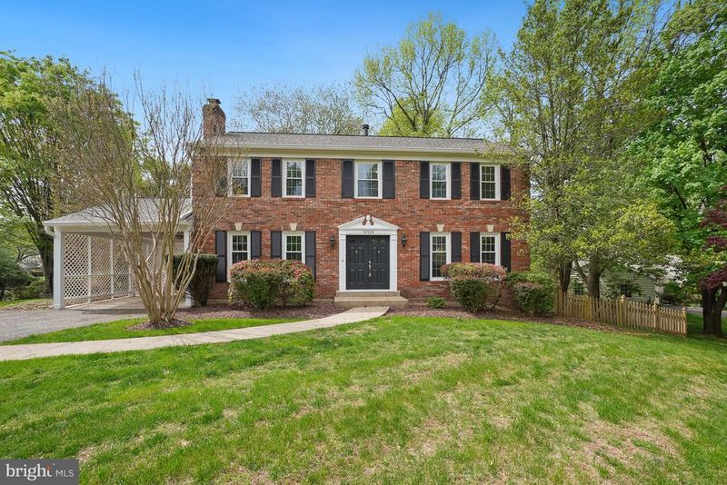 16528 George Washington Dr, Rockville, MD 20853