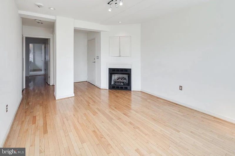 815 King St #6A, Alexandria, VA 22314