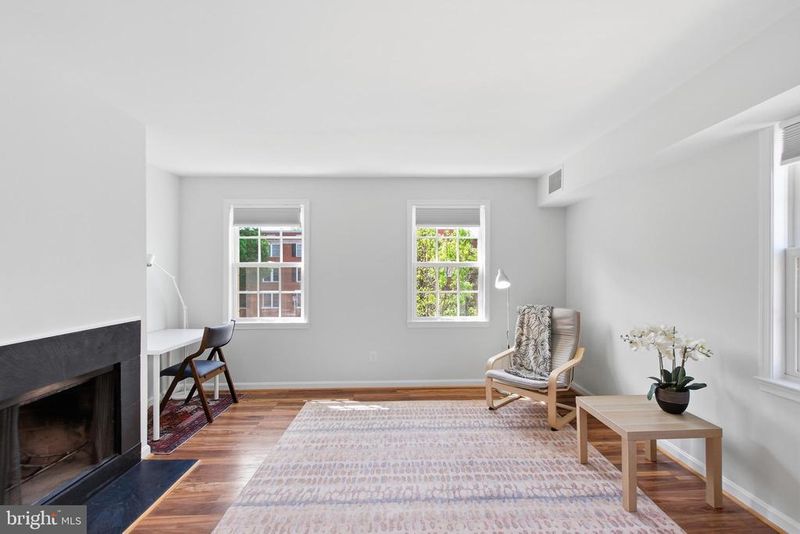 607 Bashford Ln E #3, Alexandria, VA 22314