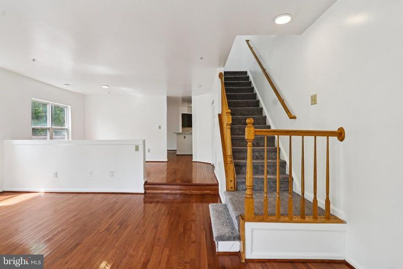 3723 Pogonia Ct, Hyattsville, MD 20784