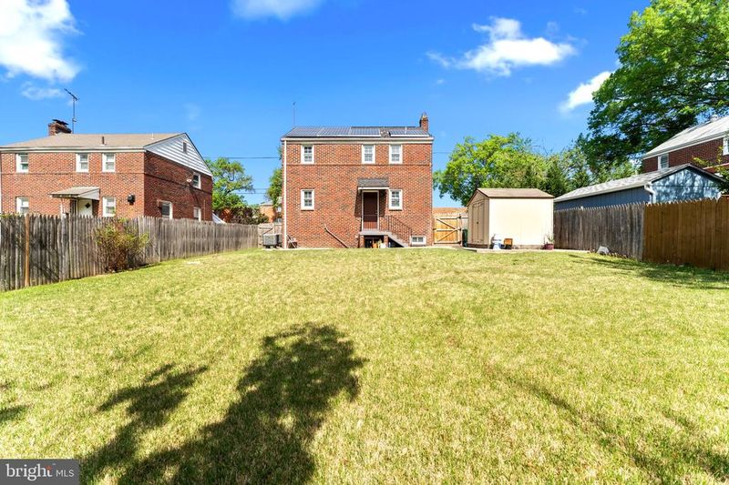 5615 Queens Chapel Rd, Hyattsville, MD 20782