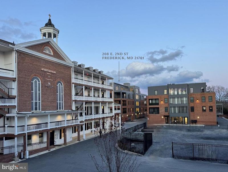 208 Second St E #202, Frederick, MD 21701