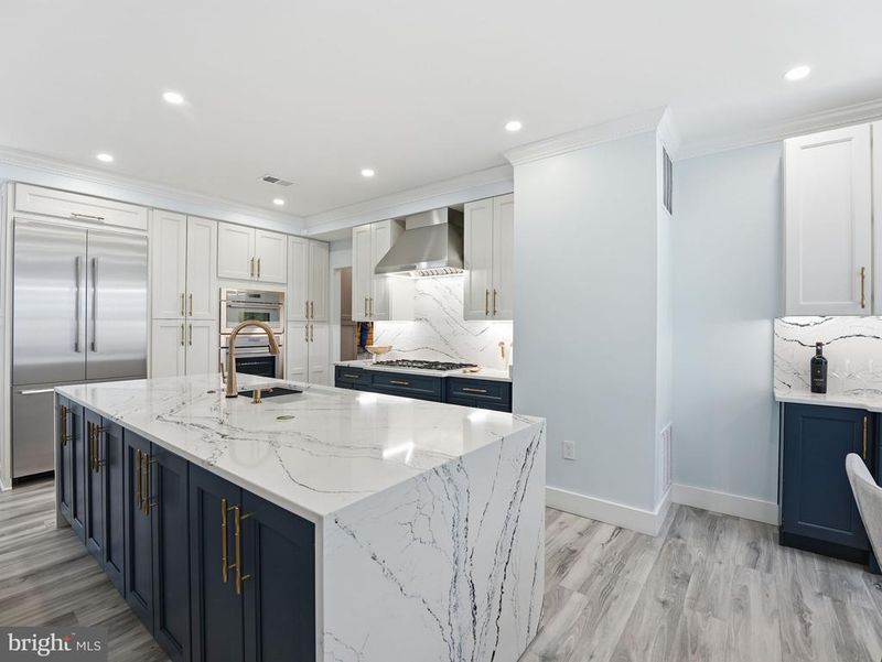 6309 Alderman Dr, Alexandria, VA 22315