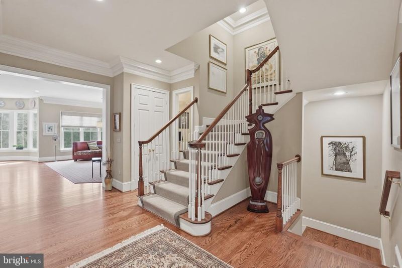 1463 Evans Farm Dr, Mclean, VA 22101