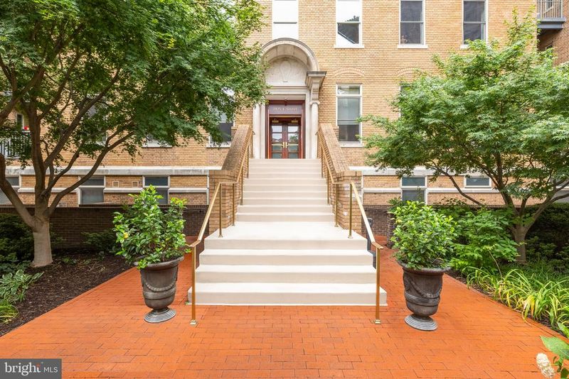 2425 L St NW #234, Washington, DC 20037