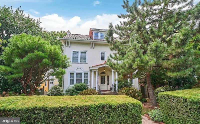 3226 Cleveland Ave NW, Washington, DC 20008