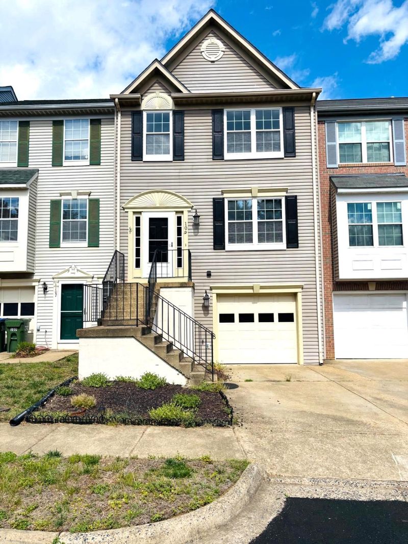 109 Barrows Ct, Fredericksburg, VA 22406