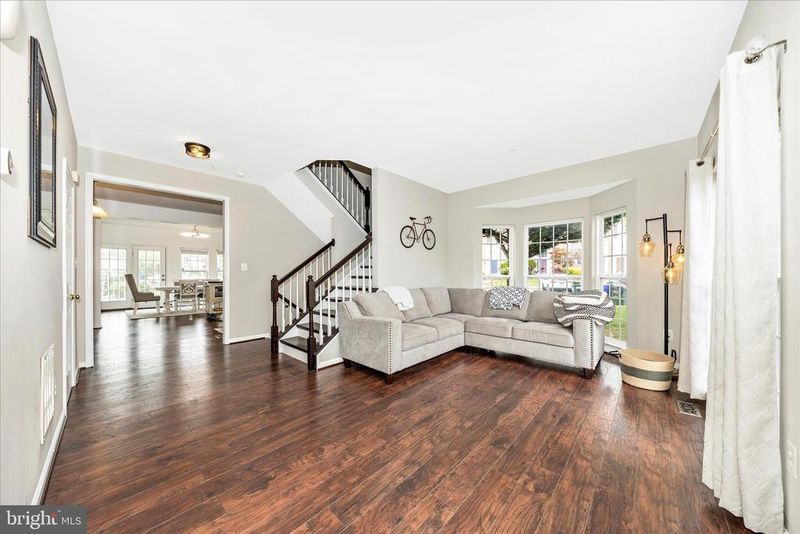 6631 Mcgrath Pl, Frederick, MD 21703