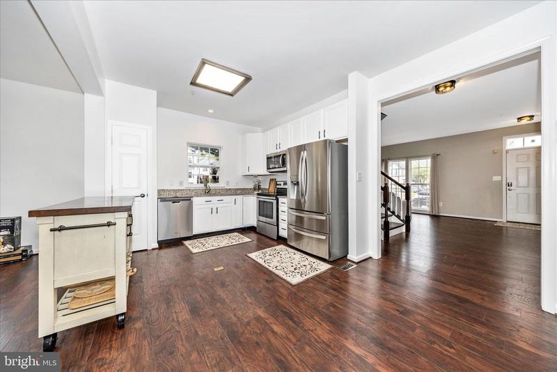 6631 Mcgrath Pl, Frederick, MD 21703