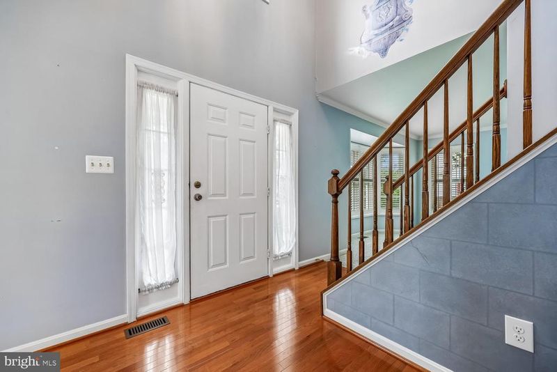 6610 Commodore Ct, New Market, MD 21774