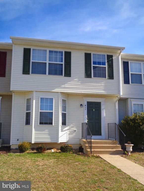411 Independence Dr, Stafford, VA 22554