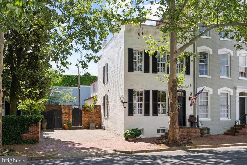 522 Queen St, Alexandria, VA 22314