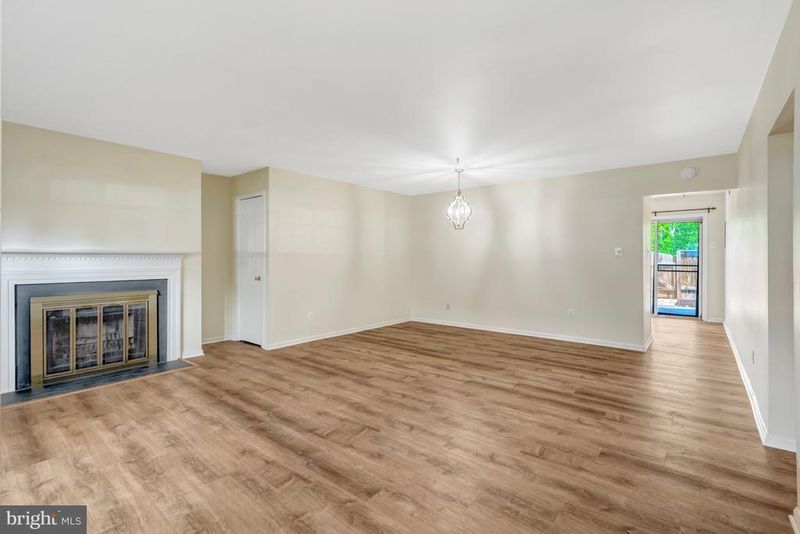 13738 Autumn Vale Ct #16F, Chantilly, VA 20151