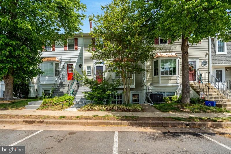 13738 Autumn Vale Ct #16F, Chantilly, VA 20151