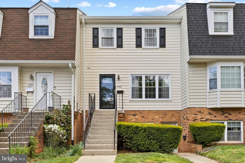 1748 Copley Ct #315, Crofton, MD 21114