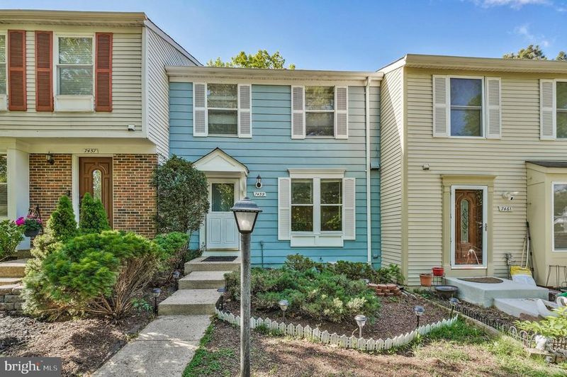 7459 Aspenpark Rd, Lorton, VA 22079