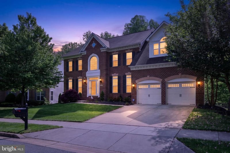 1910 Lake Forest Dr, Upper Marlboro, MD 20774