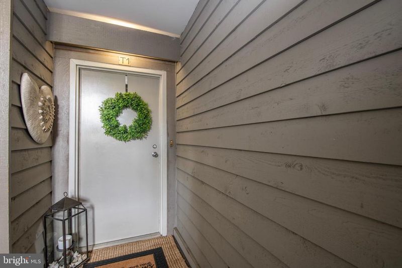 2123 Quay Village Ct #T1, Annapolis, MD 21403