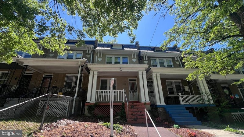 432 Crittenden St NW, Washington, DC 20011