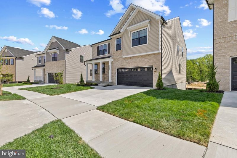 5123 Glistening Pond Way, Upper Marlboro, MD 20772