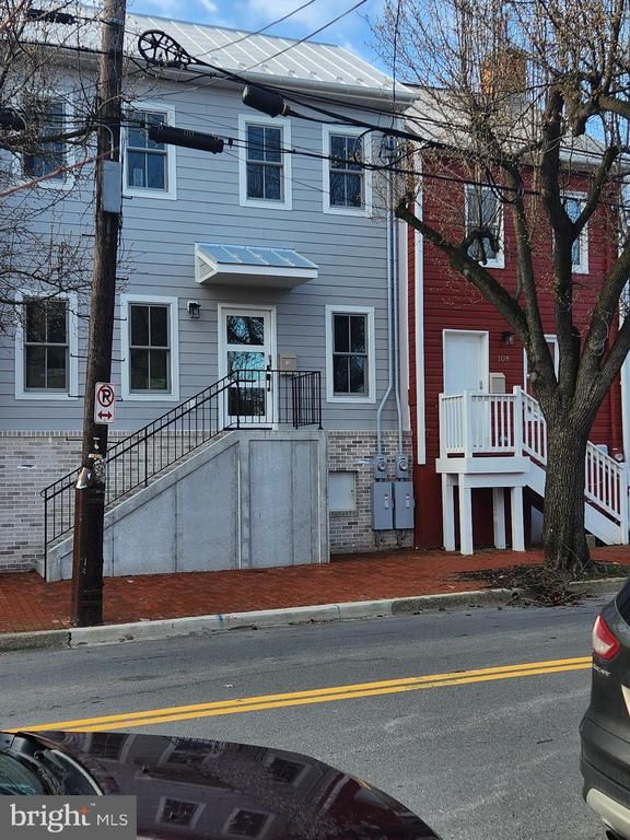 106 W All Saints St #B1, Frederick, MD 21701