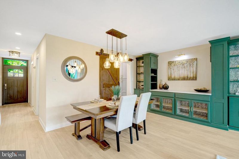 2240 S Randolph St #2, Arlington, VA 22204