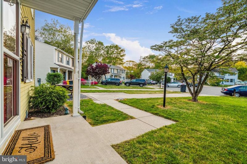 8041 Bosley Ct, Glen Burnie, MD 21061