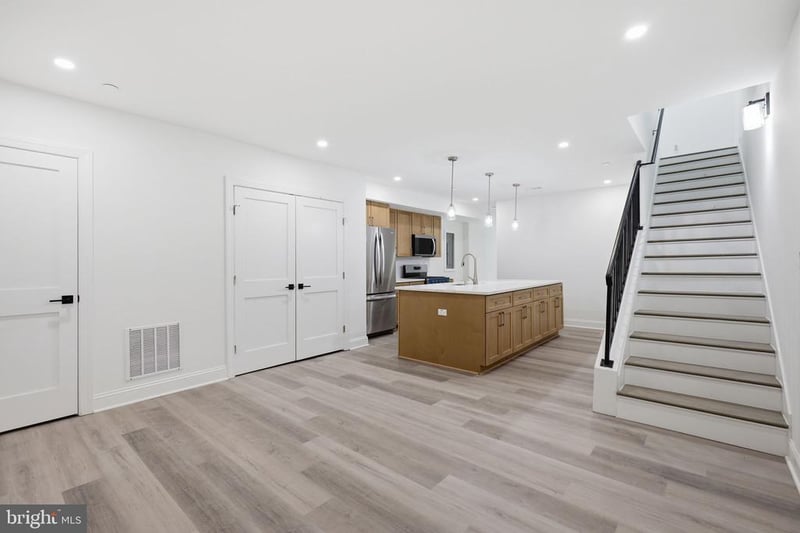 2404 North Capitol St NW #A, Washington, DC 20002