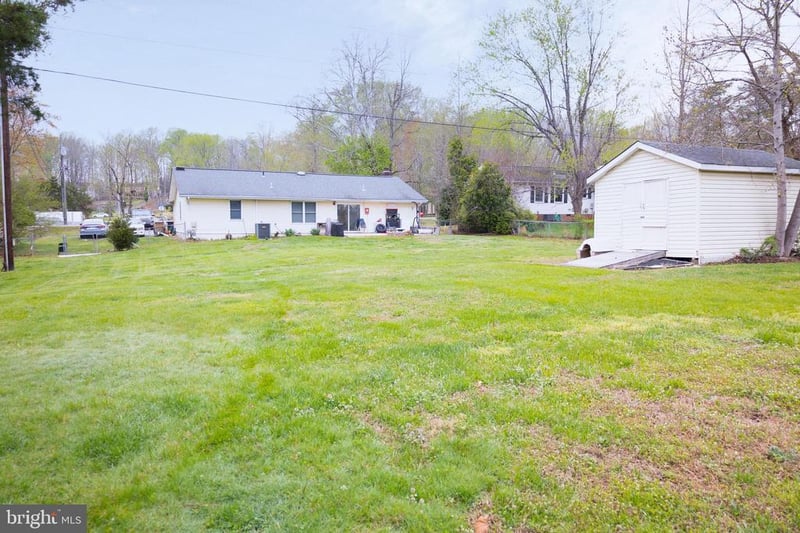 1205 Aquia Dr, Stafford, VA 22554