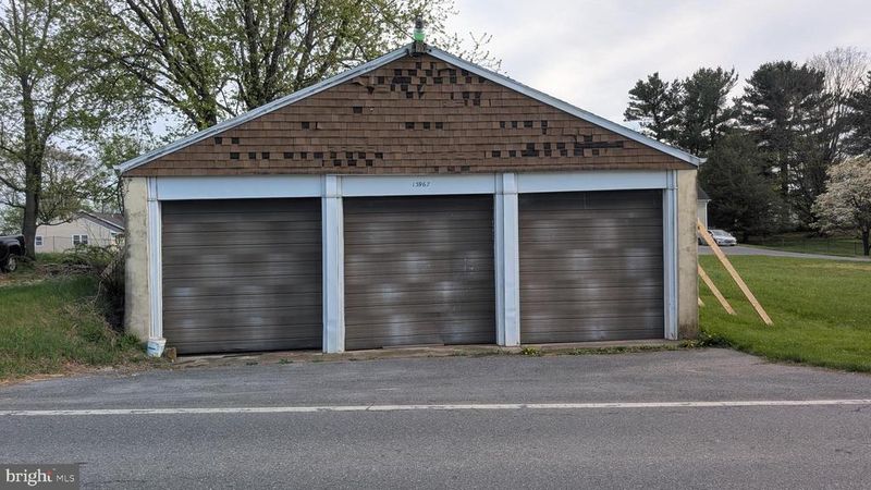 13967 Penn Shop Rd, Mount Airy, MD 21771