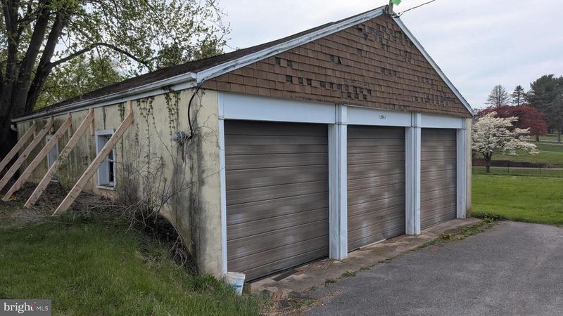 13967 Penn Shop Rd, Mount Airy, MD 21771
