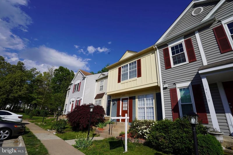 14717 Basingstoke Loop, Centreville, VA 20120