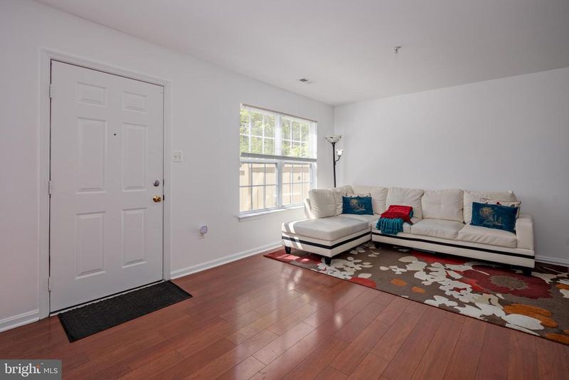115 Whitestone Way, Frederick, MD 21702