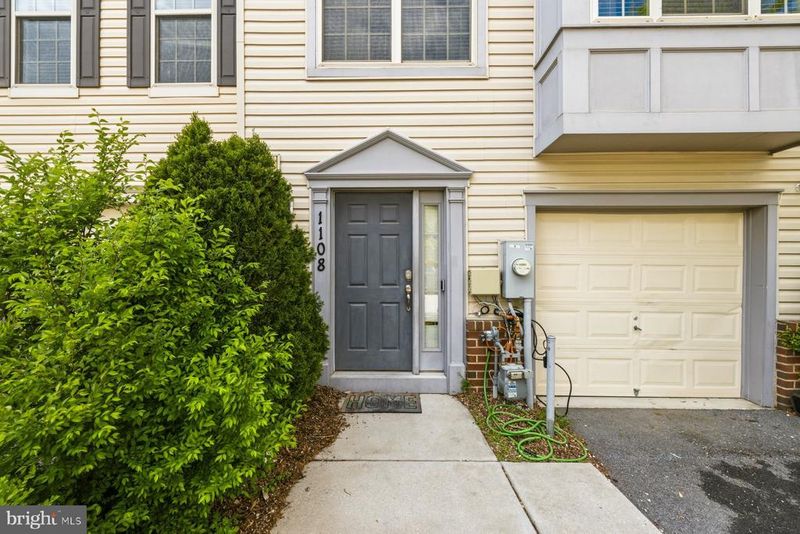 1108 Carinoso Cir, Severn, MD 21144