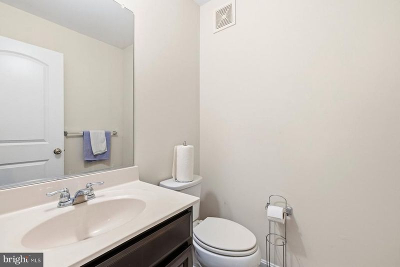1108 Carinoso Cir, Severn, MD 21144