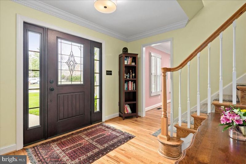 9426 Mount Vernon Cir, Alexandria, VA 22309